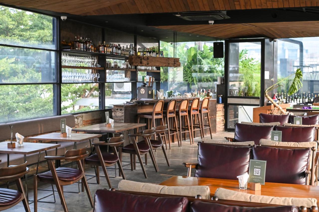 Miers Kuningan, Artotel Curated Джакарта Экстерьер фото